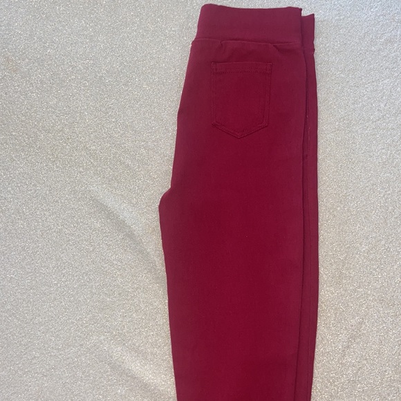 Medium sized stretch jeggings! - Picture 4 of 10